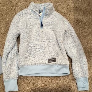 SOLD ON X POST Eddie Bauer Light Blue Sherpa Pullover. Fits like girls 8/10. 🆕